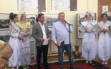 Književnik Božo Koprivica darovao svoje knjige Centru za kulturu