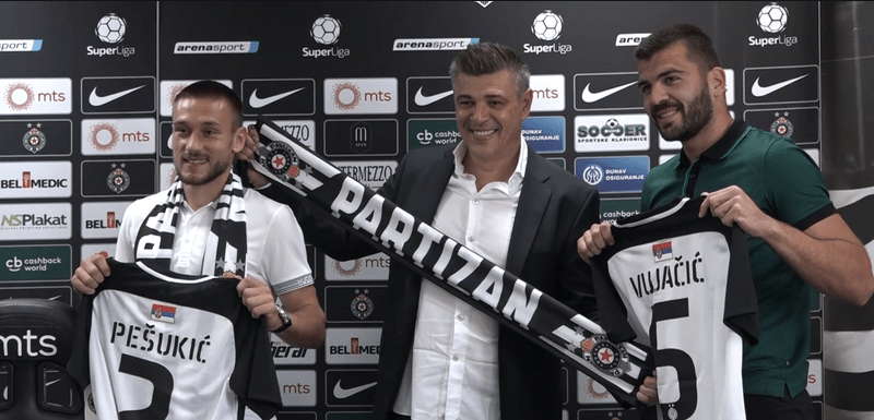 Pešukić i Vujačić sa trenerom Partizana Miloševićem