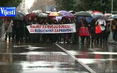 Sa jednog od protesta majki sa troje i više djece