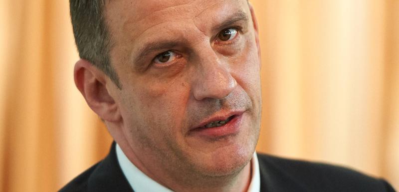 Viktor Jelenić