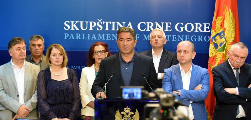 Sa jedne od pres konferencija DF