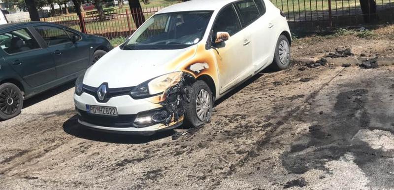 Vatra oštetila dio vozila Lekovića