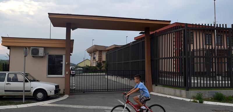 Nedovoljni kapaciteti: Centar za azilante u Spužu