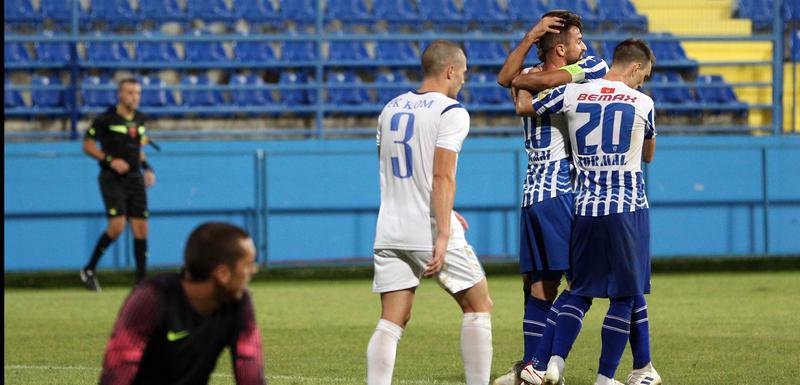 Slavlje fudbalera Budućnosti nakon gola Ivanovića za 3:1