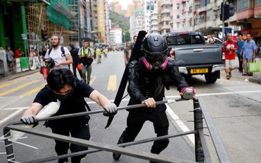 Ah Lung (desno) pripada novoj vrsti demonstranata u Hong Kongu