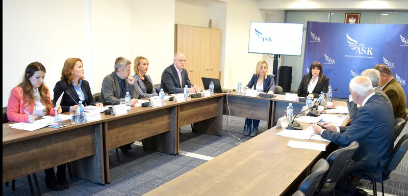 Sa jedne od ranijih sjednica Savjeta Agencije