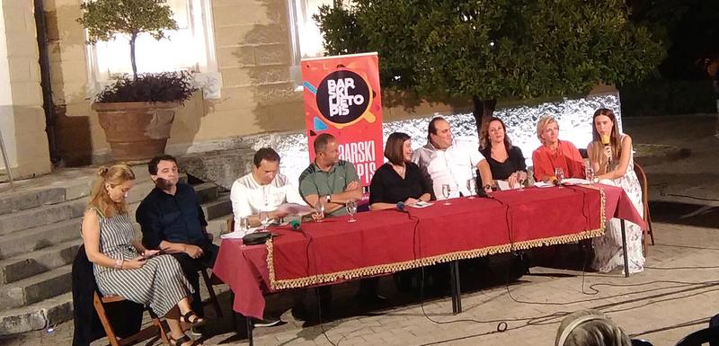 Sa tribine “Veče sa organizatorima”