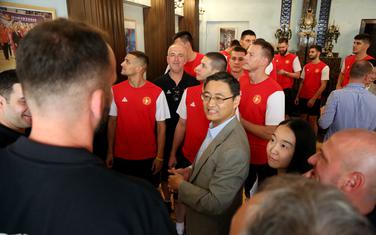 Crnogorski košarkaši na prijemu u Ambasadi Kine