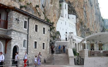 Manastir Ostrog