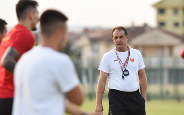 Faruk Hadžibegić na prvom treningu