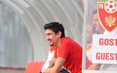 Savić je sa klupe odgledao trening