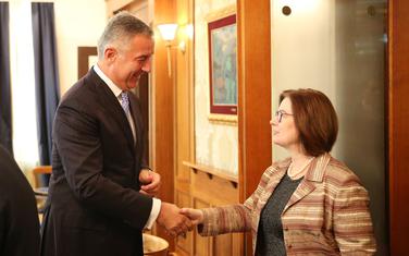 Đukanović juče sa ambasadorkom SAD Džudit Rajnke