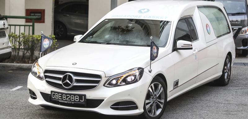 Automobil sa Mugabeovim tijelom