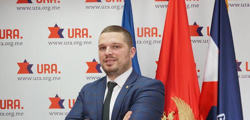 Zoran Mikić