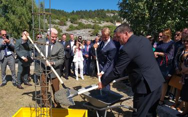 Marković, Orav i Grbović