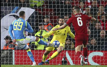 Sa meča Napoli - Liverpul prošle sezone