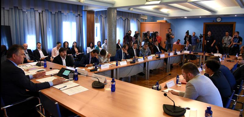 Je li položaj partija bitniji od dobrih izbora: Sa sjednice Odbora