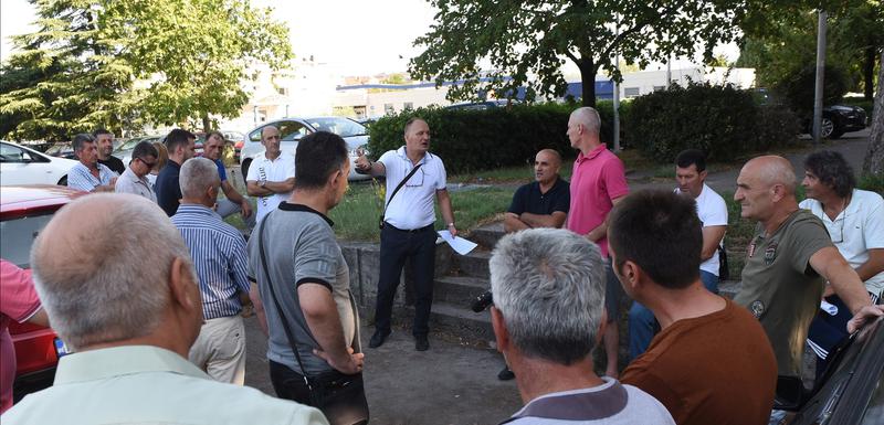 Sa protestnog okupljanja radnika Montecarga protiv sporne raspodjele novca