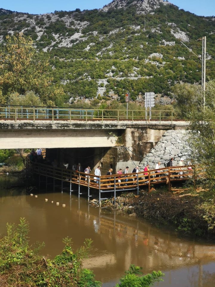 Pješačka staza u Virpazaru