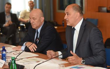 Nemaju dio dokumentacije o naplati doprinosa: Darko Radunović i Miomir M.Mugoša