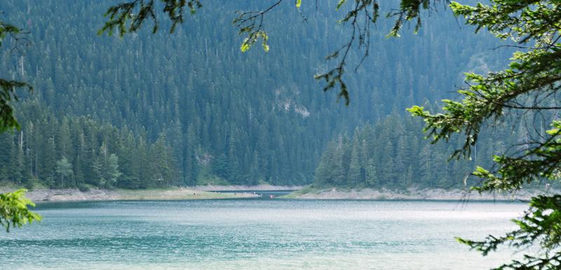 Crno jezero