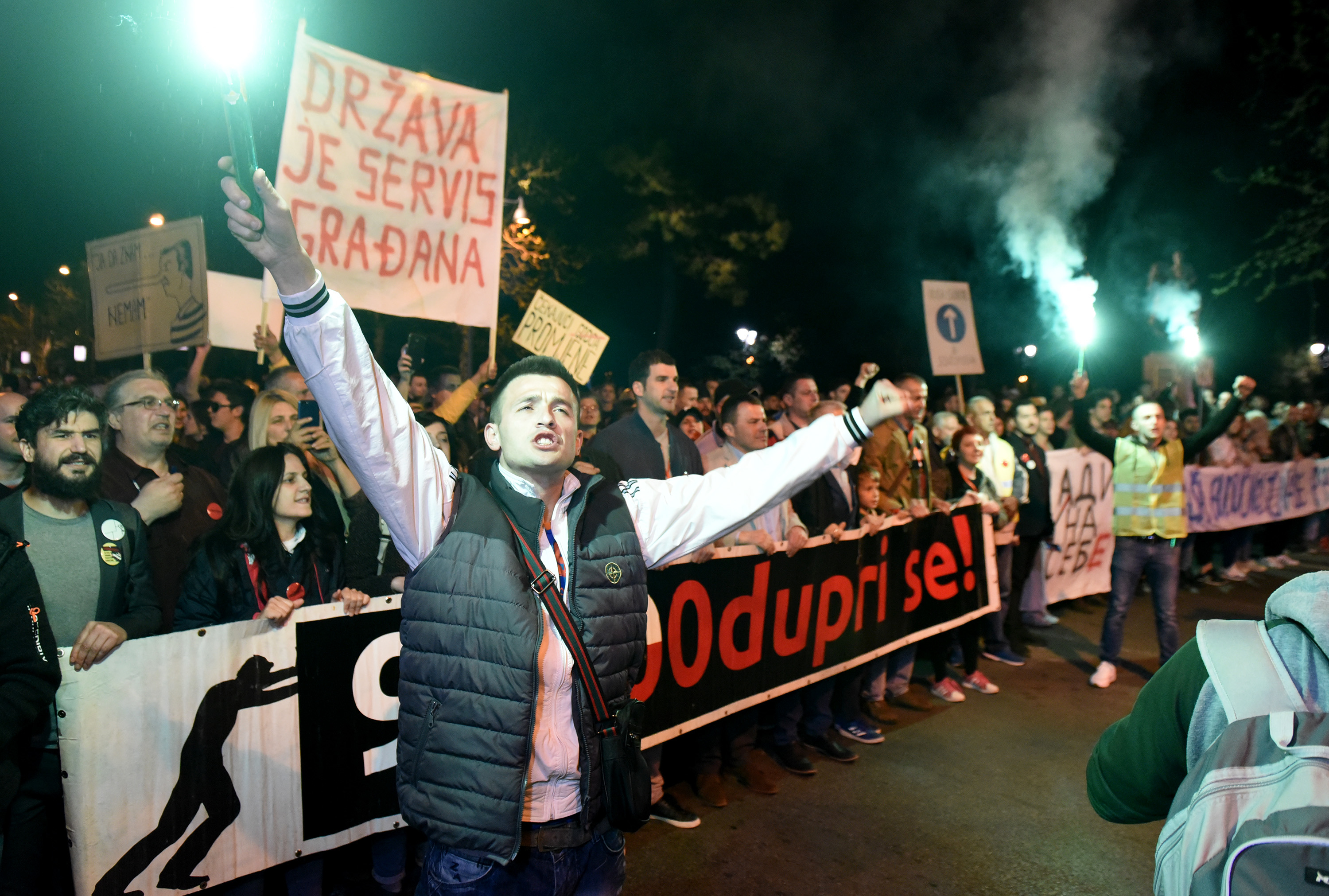 odupri se