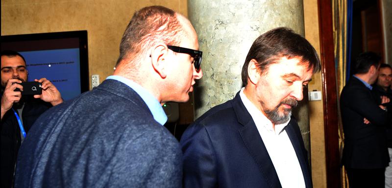 Milan Knežević, Miodrag Vuković