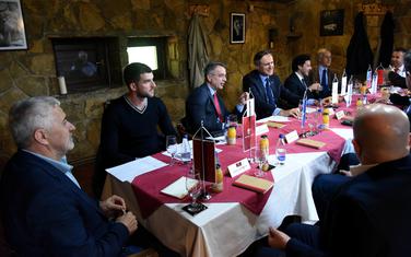 Sve manje vremena za tehničku vladu: Sa sastanka lidera opozicije