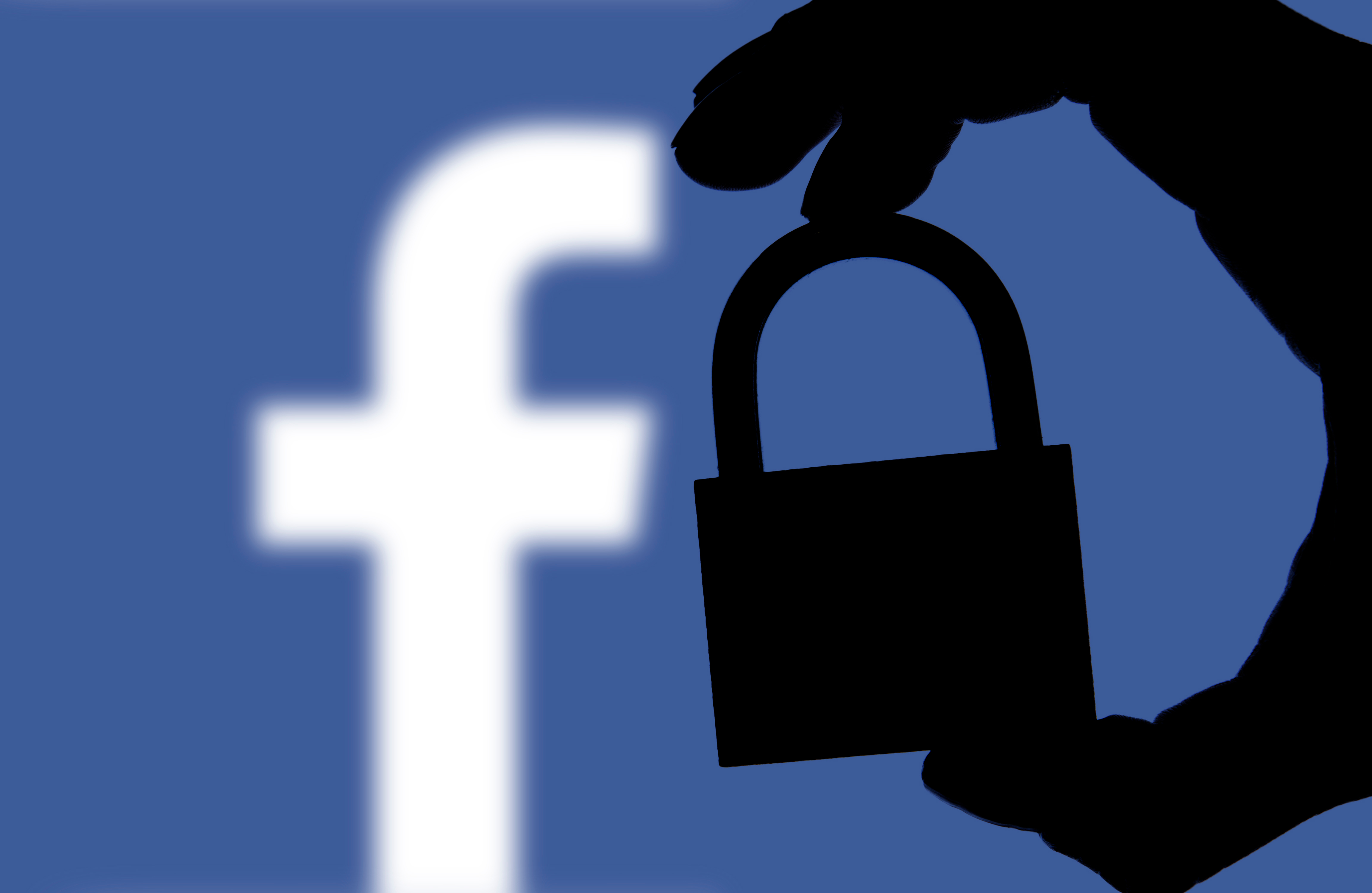 Facebook, Fejsbuk