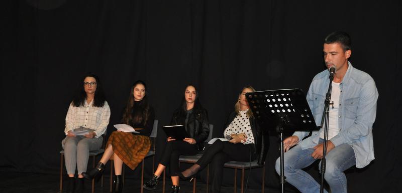 Sa muzičko-poetske večeri u Nikšiću