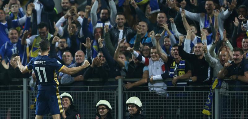 Hodžić slavi gol protiv Finske