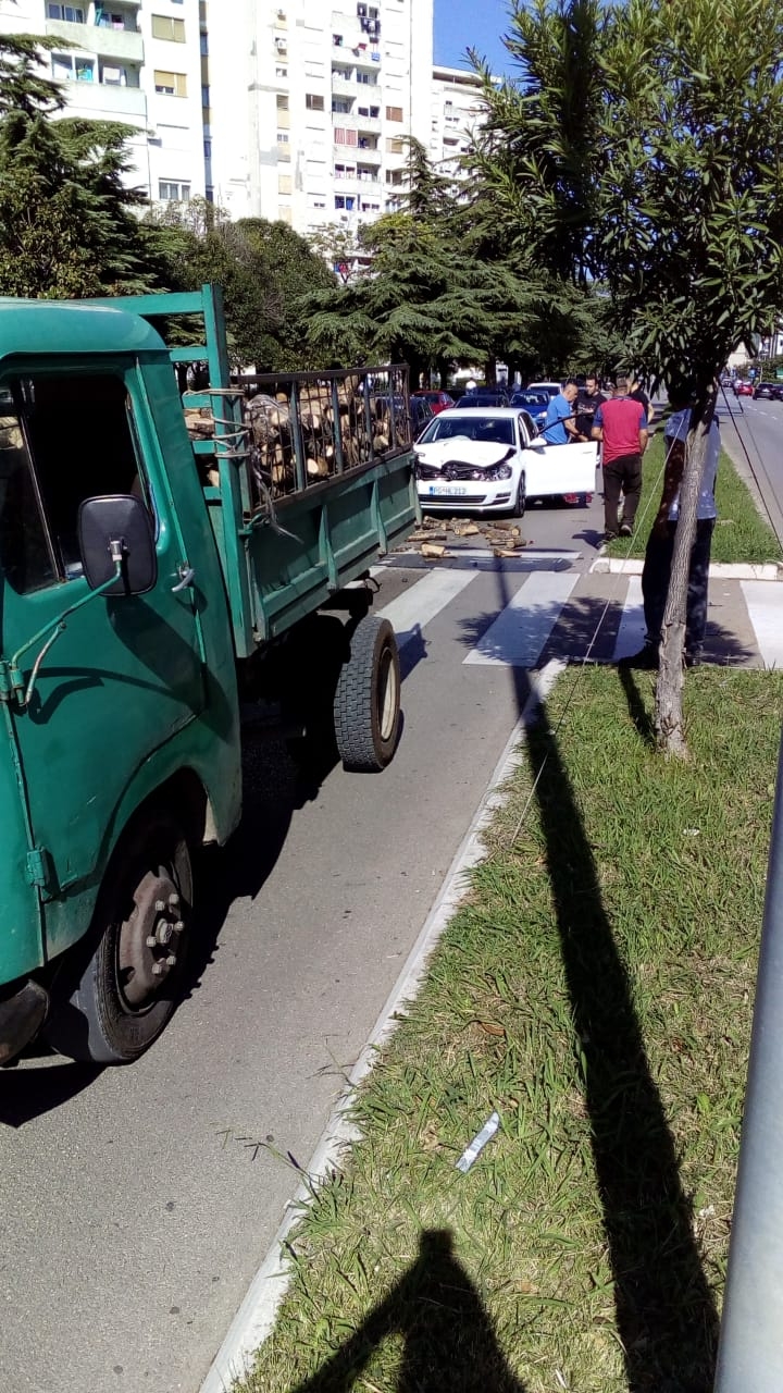 Sa mjesta nezgode