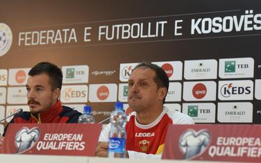 Hadžibegić i Mugoša na pres konferenciji u Prištini