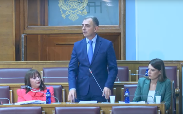 Ministar zdravlja Kenan Hrapović na današnjoj sjednici