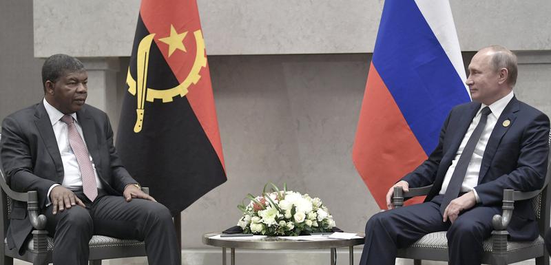 Predsjednik Angole Joao Lorenco sa Putinom u Johanesburgu u julu 2018