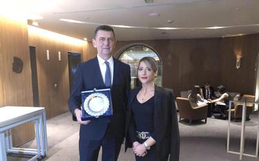 Bajčetić sa ambasadorkom Marijom Petrović