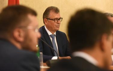 Ovako ne može, smislite drugačije: Gvozdenović