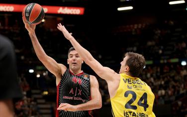 Luis Skola u duelu sa Janom Veselim