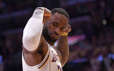 Lebron Džejms