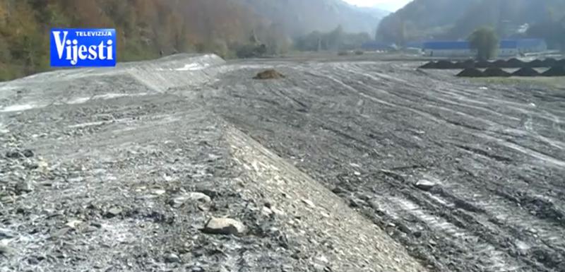 Otpadni materijal umjesto obradivog zemljišta