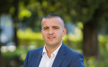 Adnan Striković