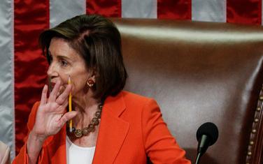 Nensi Pelosi