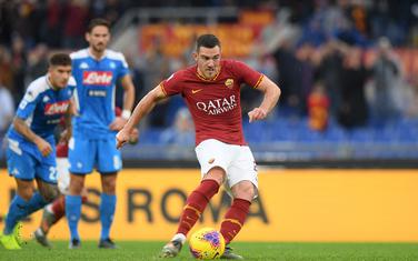 Veretu postiže gol za 2:0