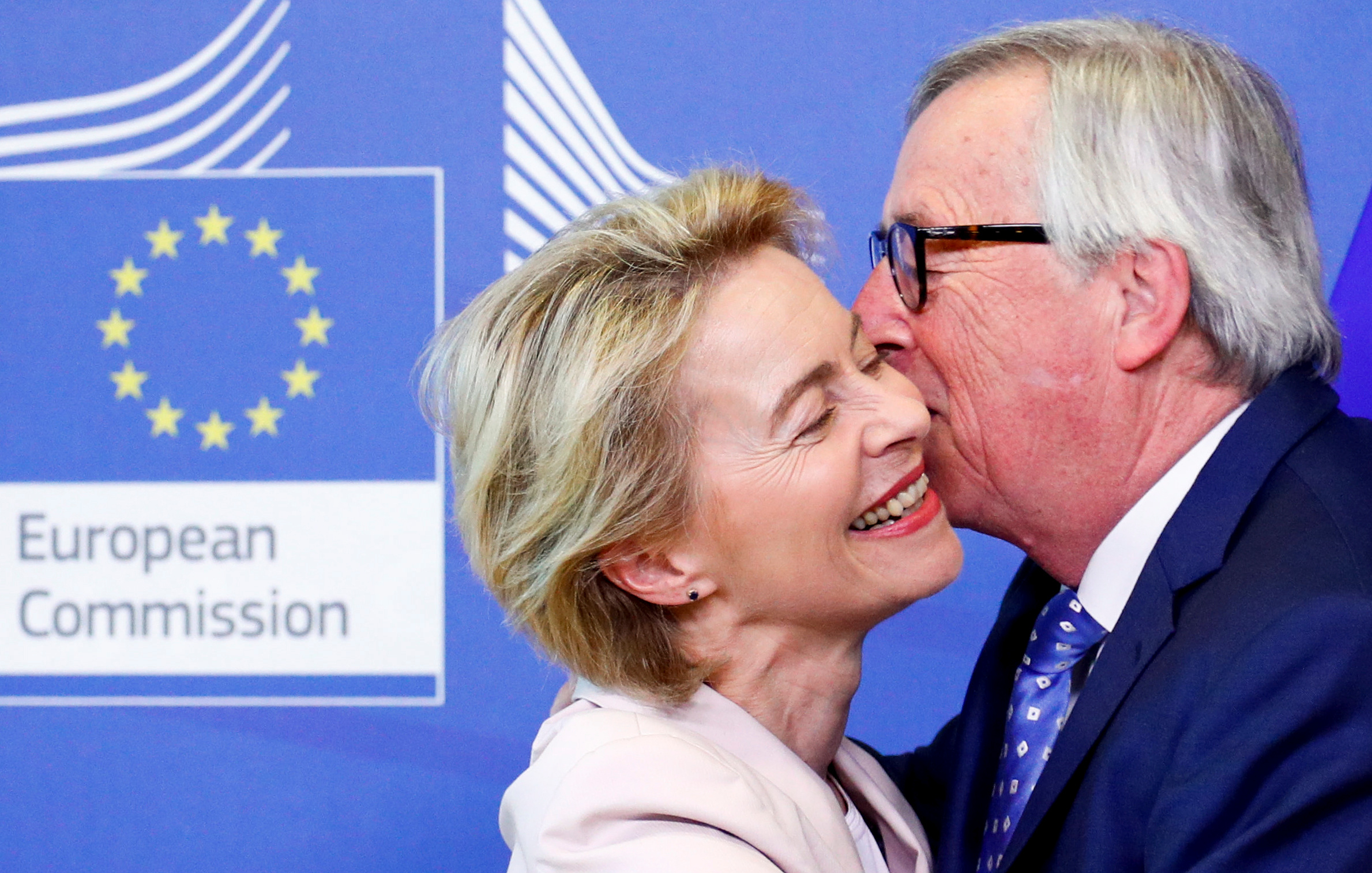 Ursula fon der Lajen, Žank Lod Junker
