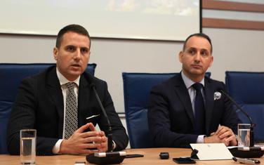 Vešović i Makrid
