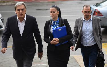 Bojana Lakićević Đuranović sa advokatom Velimirovićem dolazi na suđenje