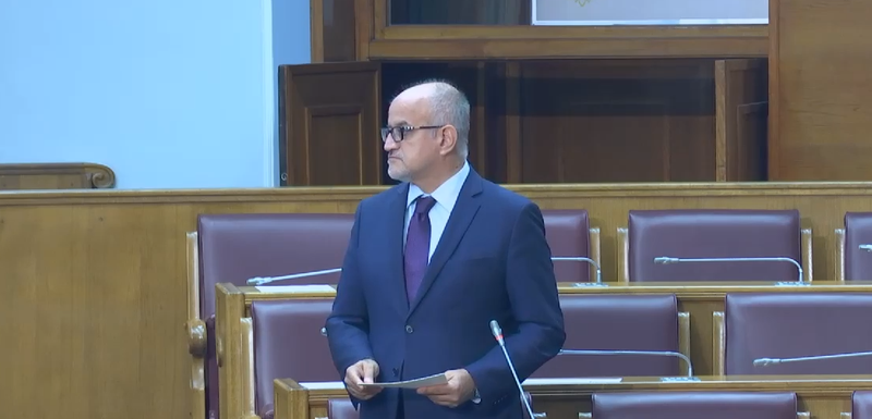 Darmanović u parlamentu