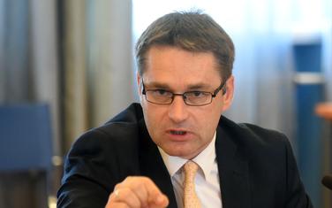 Vlada preuzima posao Odbora: Rudović