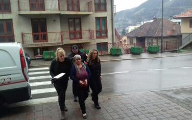 Privođenje osumnjičene (arhiva)