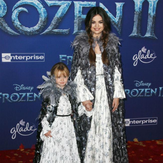 Selena Gomez sa sestrom Gracie Teefey